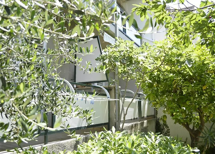 & Rica 3* Μακάρσκα