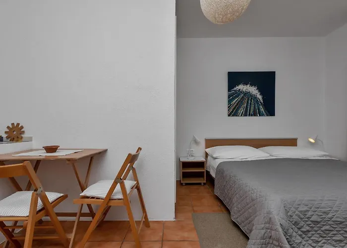 & Rica Guest house 3*